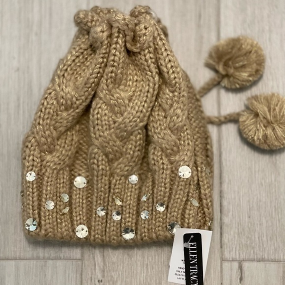 Pom Pom Sparkle Hat